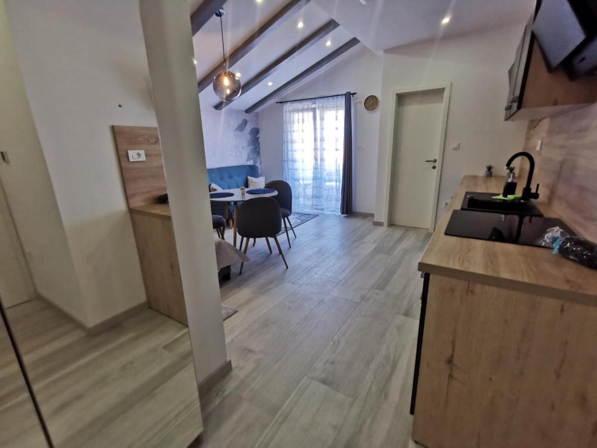 Apartamento New Nikolina 4 Star Mali Lošinj Exterior foto